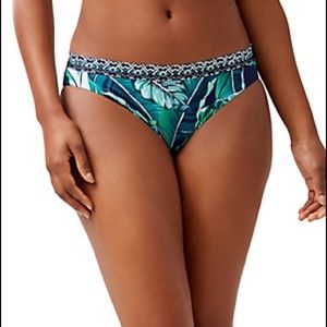 Tommy Bahama swim active reversible hipster bottom